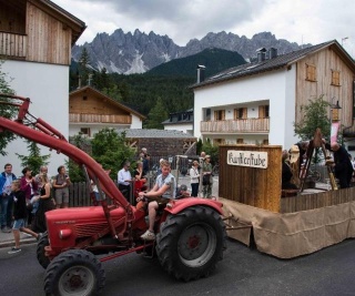 Historischer Festumzug 1250 Jahre Innichen