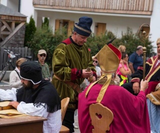 Historischer Festumzug 1250 Jahre Innichen