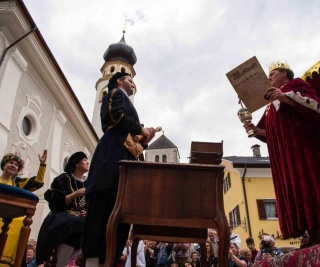 Historischer Festumzug 1250 Jahre Innichen