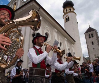 Historischer Festumzug 1250 Jahre Innichen