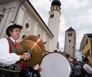 Historischer Festumzug 1250 Jahre Innichen