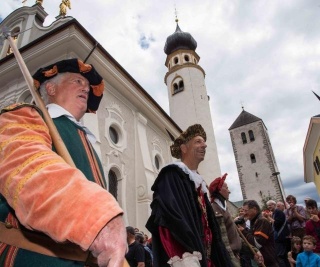 Historischer Festumzug 1250 Jahre Innichen