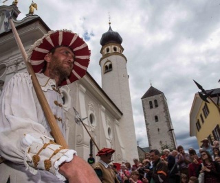 Historischer Festumzug 1250 Jahre Innichen