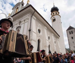 Historischer Festumzug 1250 Jahre Innichen